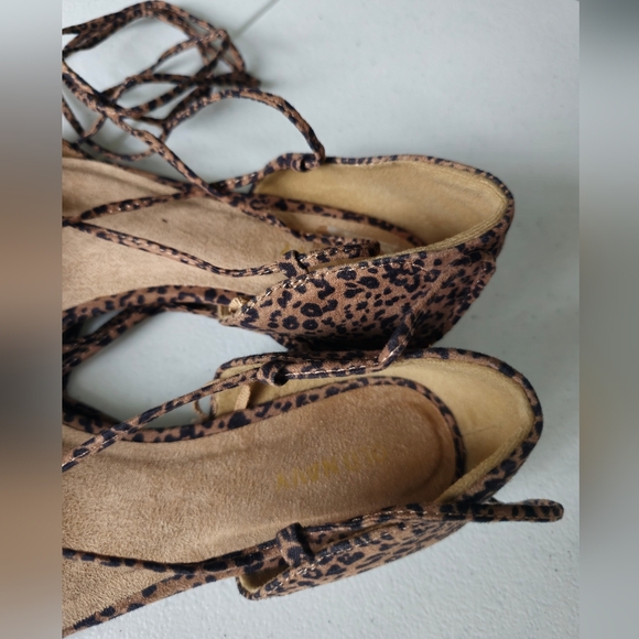 Old Navy Lace up Leopard Cheetah faux suede pointy flats sexy size 6 - Picture 5 of 9